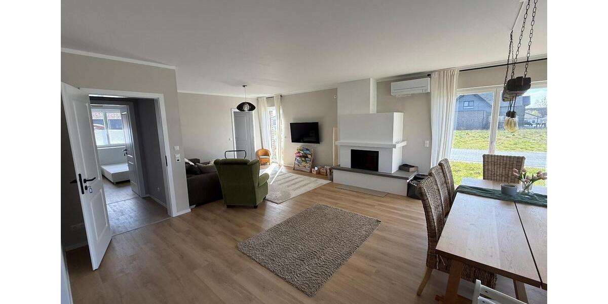 Einfamilienhaus Wahrenholz - 7 Zimmer, 251 m&sup2;, 749.000&euro; | Angebot:26491038