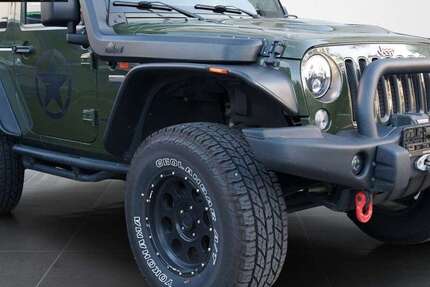 Jeep Wrangler 60.000 km 38.600 &euro; München 80807
