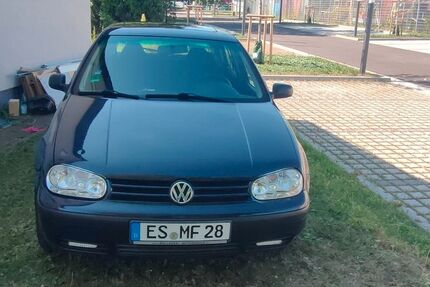VW Golf 138.750 km 2.300 &euro; Freiburg 79111