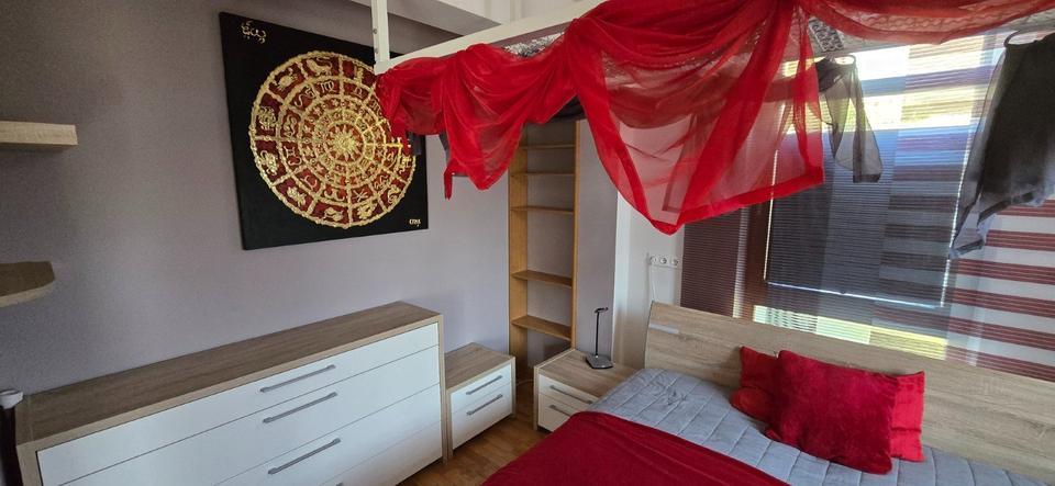 Erdgeschoßwohnung Heilsbronn - 9 Zimmer, 220 m&sup2;, 598.000&euro; | Angebot:25961632