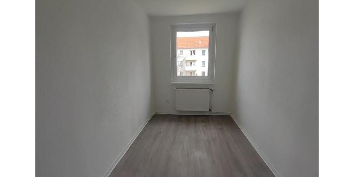 Etagenwohnung Merseburg - 2 Zimmer, 42 m&sup2;, 273&euro; | Angebot:26633017