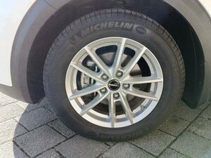 Kia NIRO 1.6 PHEV DCT SPI TECH 25.090 km 19.960 € Höhenkirchen-Siegertsbrun 85635