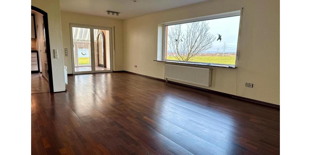 Einfamilienhaus Beverungen - 13 Zimmer, 258 m&sup2;, 235.000&euro; | Angebot:26226576