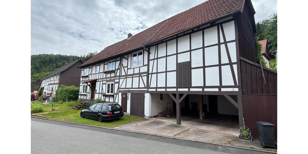 Einfamilienhaus Witzenhausen Blickershausen - 8 Zimmer, 180 m&sup2;, 150.000&euro; | Angebot:26824187
