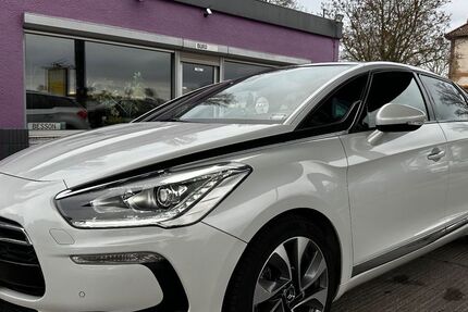 Citroen DS5 119.608 km 10.990 &euro; Kabelsketal OT Gröbers 06184