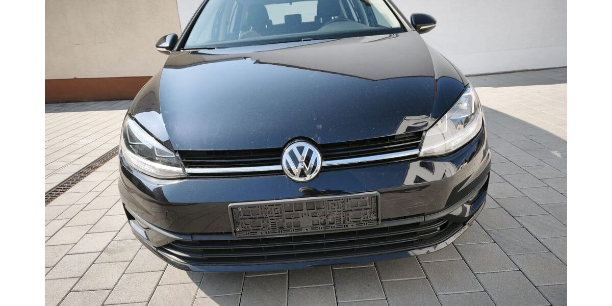 VW Golf 133.000 km 7.500 &euro; Greding 91171