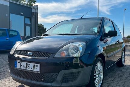 Ford Fiesta 113.796 km 2.000 € Trebbin 14959