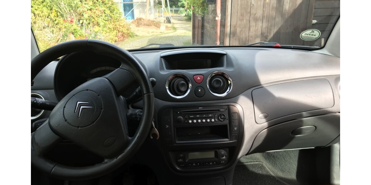 Citroen C3 168.000 km 2.350 € Berlin 10178