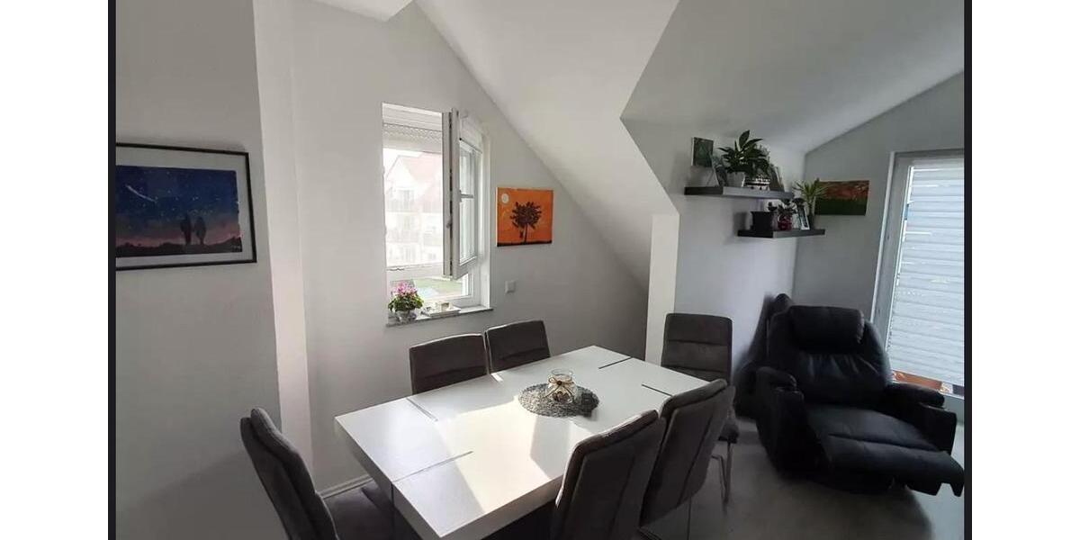 Dachgeschoßwohnung Bad Rappenau - 4 Zimmer, 125 m&sup2;, 1.300&euro; | Angebot:26416215