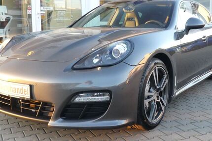 Porsche Panamera 122.067 km 29.890 &euro; München 80687