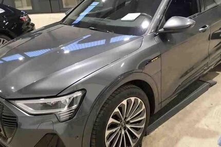 Audi e-tron 57.323 km 34.890 &euro; Hagen 58091