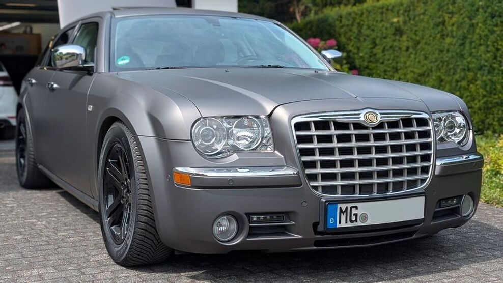 300C