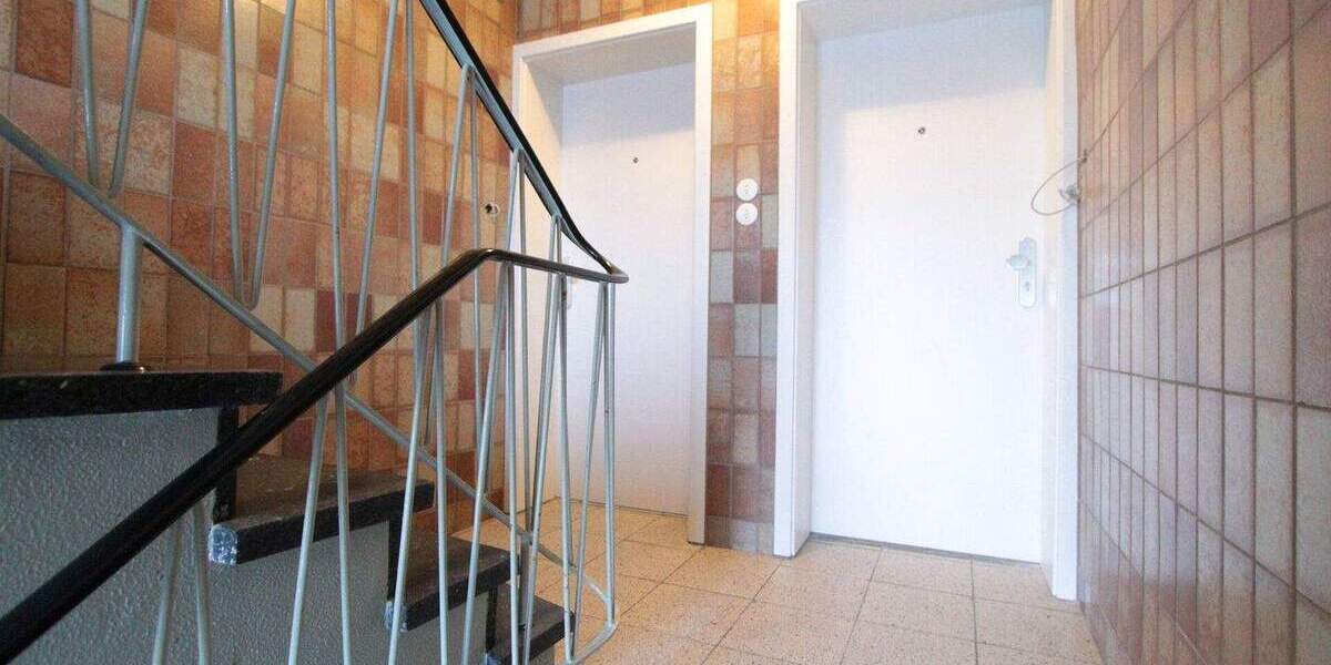 Etagenwohnung Mönchengladbach Stadtmitte - 4 Zimmer, 85 m&sup2;, 950&euro; | Angebot:24823597