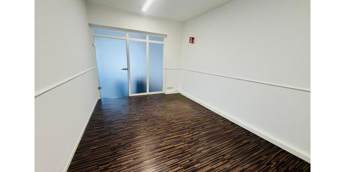 Gewerbeobjekt Strausberg - 1.800&euro; | Angebot:25258257