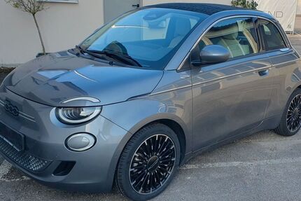 Fiat 500e 48.500 km 18.700 &euro; München - Schwabing-West 80797