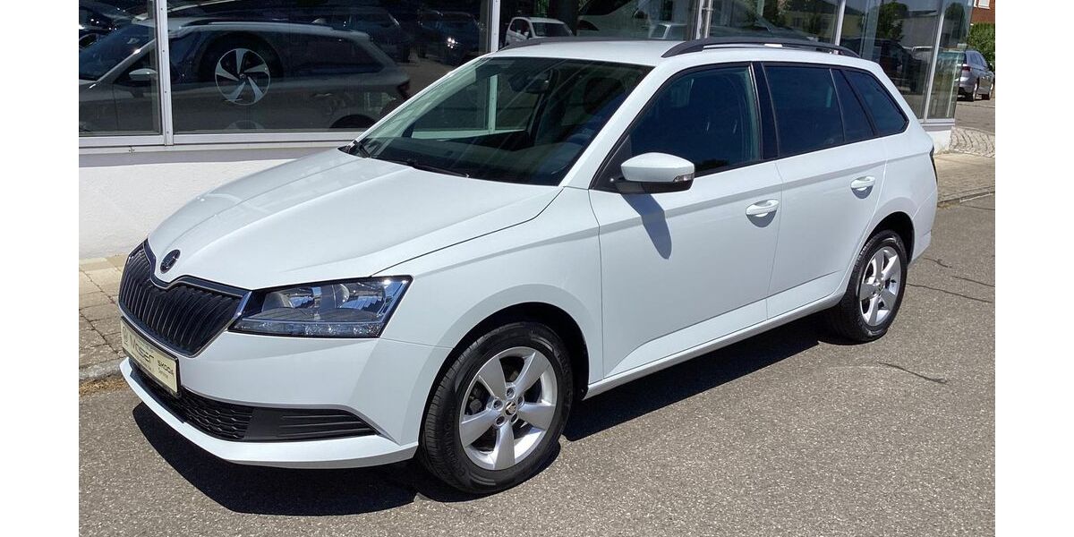 Skoda Fabia 54.500 km 14.990 &euro; Aulendorf 88326