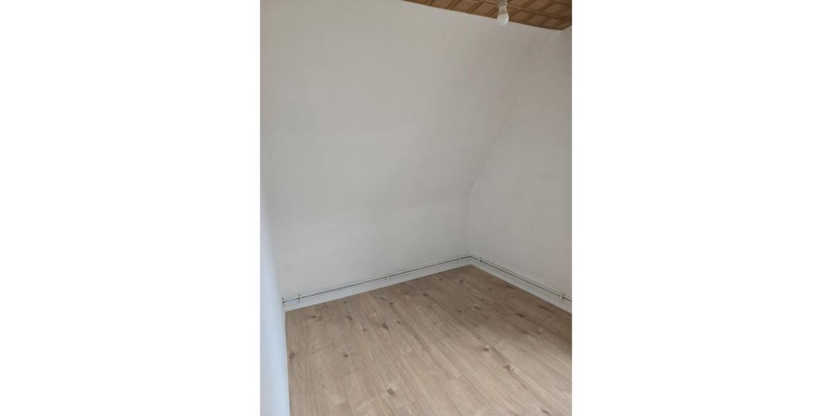 Dachgeschoßwohnung Walkenried - 3 Zimmer, 48 m&sup2;, 253&euro; | Angebot:24487784