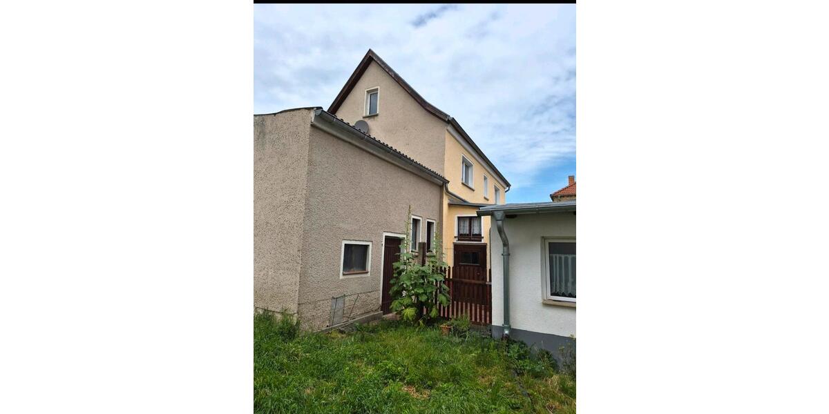 Einfamilienhaus Ballenstedt - 2 Zimmer, 104 m&sup2;, 74.000&euro; | Angebot:27073197