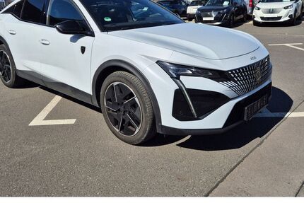 Peugeot 408 22.885 km 29.999 &euro; Wildau 15745