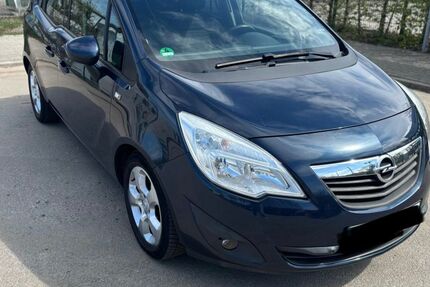 Opel Meriva 168.000 km 4.500 &euro; Bremen 28329