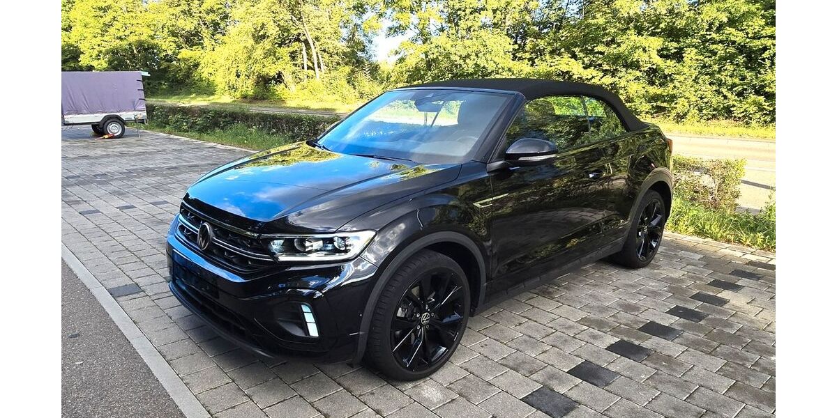 VW T-Roc 44.300 km 28.800 € Stuttgart 70191