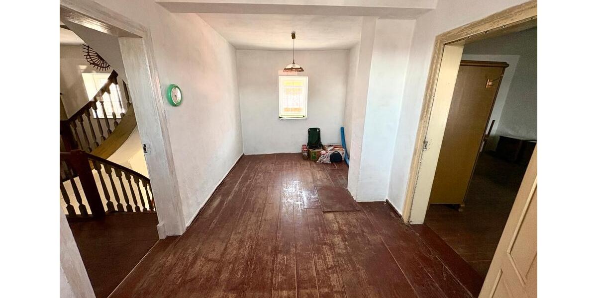 Bauernhaus, Landhaus Apolda - 8 Zimmer, 148 m&sup2;, 225.000&euro; | Angebot:27244739