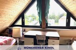 Doppelhaushälfte mit Potential in sehr guter Lage von Pasing mit Renovierungsbedarf sucht Familie