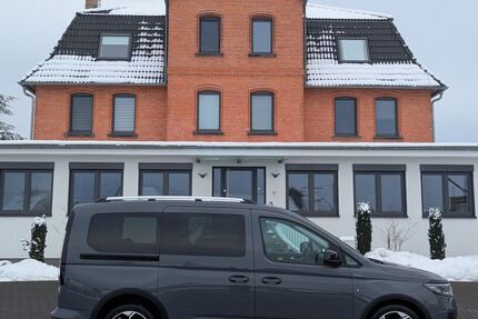 Ford Grand Tourneo 18.933 km 34.750 &euro; Rotenburg 36199