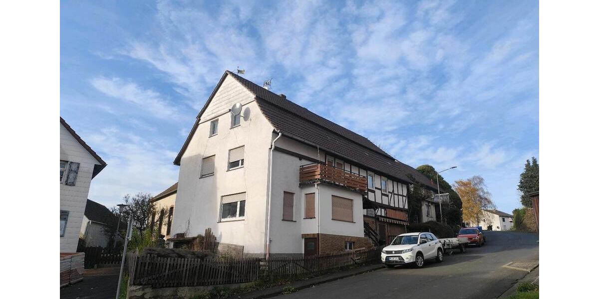 Einfamilienhaus Borken (Hessen) - 9 Zimmer, 156 m&sup2;, 75.000&euro; | Angebot:25279883
