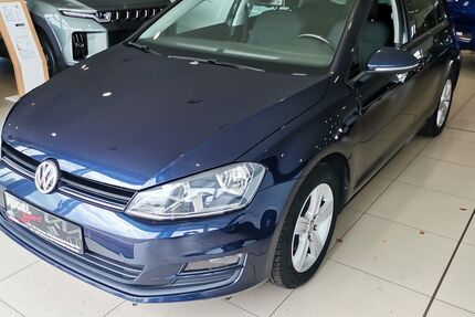 VW Golf 101.400 km 9.765 € Freiberg 09599