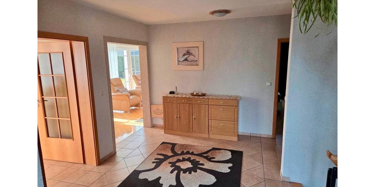 Einfamilienhaus Versmold - 7 Zimmer, 186 m&sup2;, 489.000&euro; | Angebot:26710367