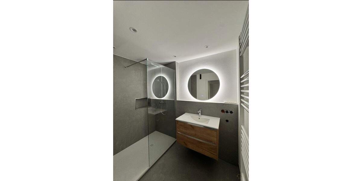 Etagenwohnung Bad Dürrheim - 3 Zimmer, 85 m&sup2;, 870&euro; | Angebot:25374779