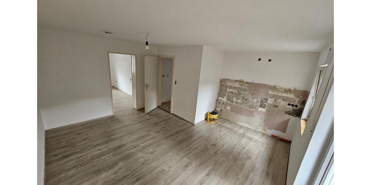 Etagenwohnung Friedberg - 3.5 Zimmer, 66 m&sup2;, 1.100&euro; | Angebot:25286824