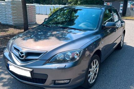 Mazda 3 147.000 km 3.980 &euro; München 80639