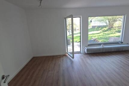 Haus Schwalmstadt - 4 Zimmer, 120 m&sup2;, 1.250&euro; | Angebot:26354201