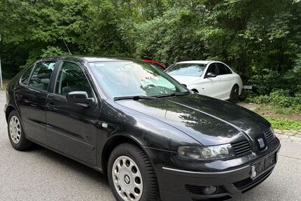 Seat Leon 220.240 km 1.000 &euro; Rosenheim 83026