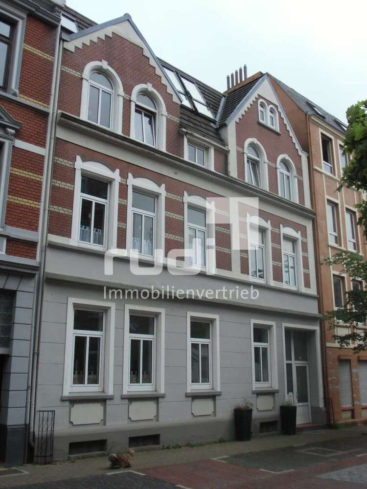 Wohnung zum Kaufen in Bremerhaven 132.000 € 86.98 m²