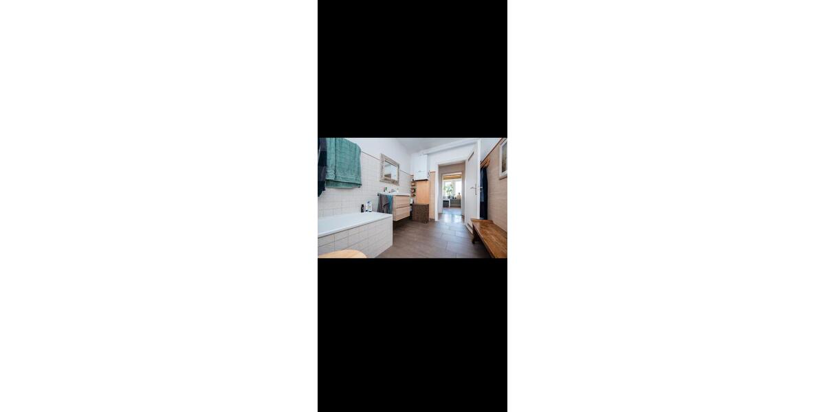 Etagenwohnung Bielefeld - 5 Zimmer, 20 m&sup2;, 470&euro; | Angebot:26122194