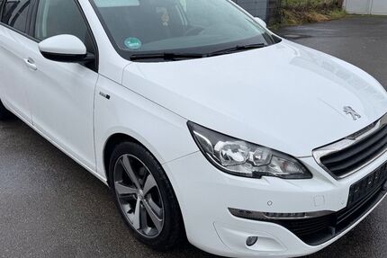 Peugeot 308 218.000 km 4.999 &euro; Oberndorf a.N. - Aistaig 78727