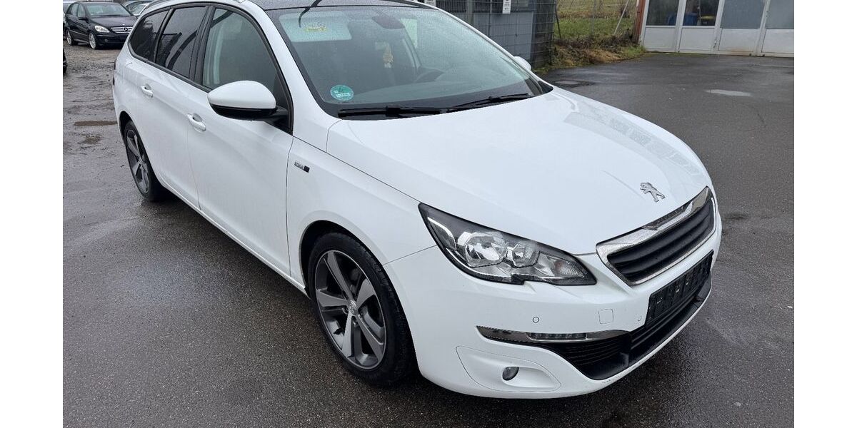 Peugeot 308 218.000 km 4.999 &euro; Oberndorf a.N. - Aistaig 78727