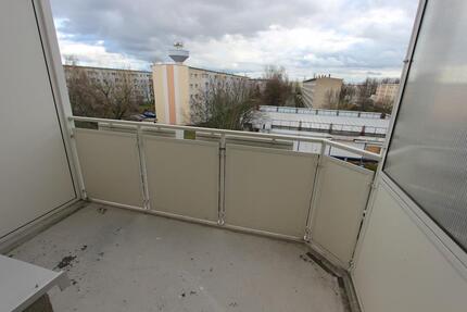 Wohnung Altenburg - 3 Zimmer, 61 m&sup2;, 345&euro; | Angebot:26382367