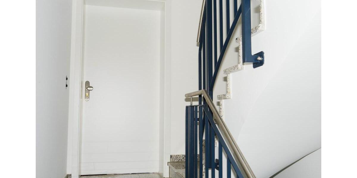 Erdgeschoßwohnung Frankfurt am Main Ost - 2 Zimmer, 82 m&sup2;, 1.400&euro; | Angebot:26300716