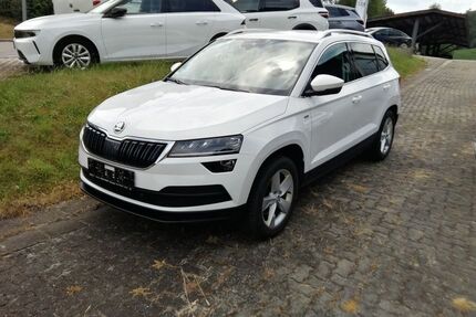 Skoda Karoq 107.500 km 20.590 &euro; Heitzenhofen 93182