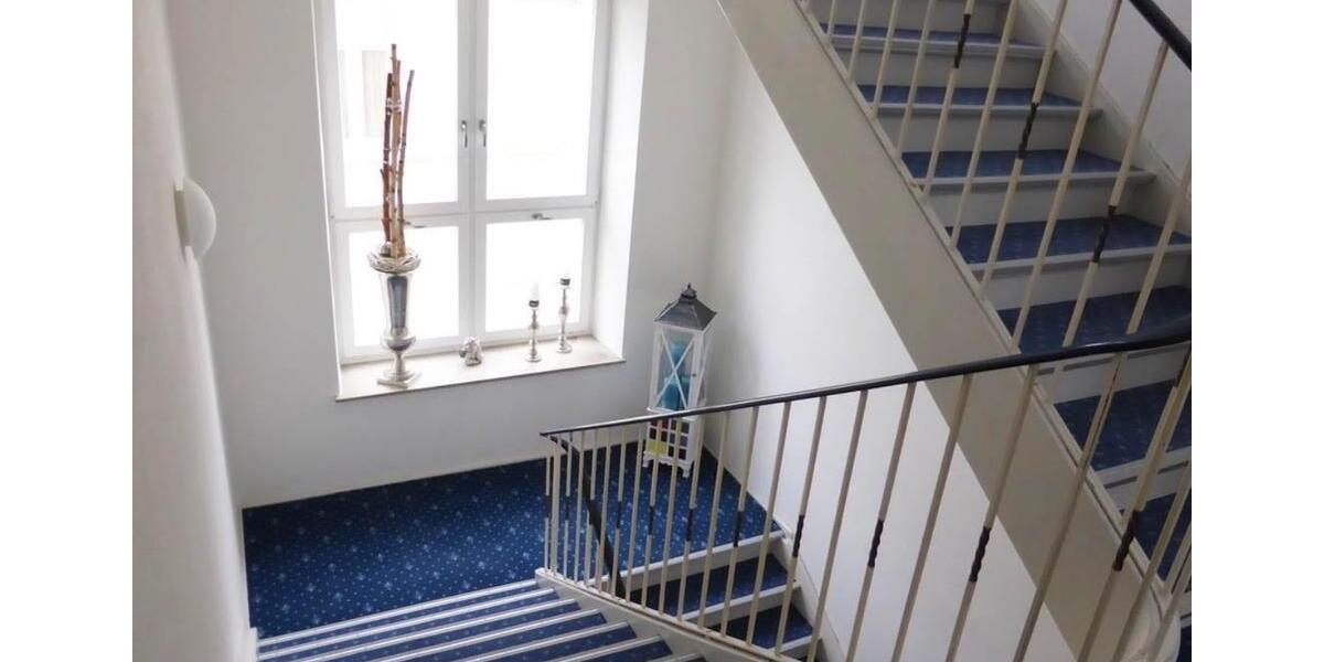 Dachgeschoßwohnung Bad Kissingen - 2.5 Zimmer, 60 m&sup2;, 660&euro; | Angebot:26356631