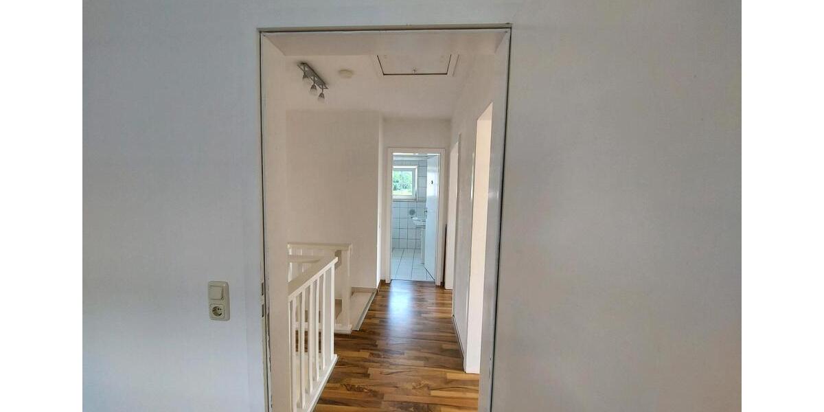 Doppelhaushälfte Lemgo - 5 Zimmer, 155 m&sup2;, 449.000&euro; | Angebot:26850857