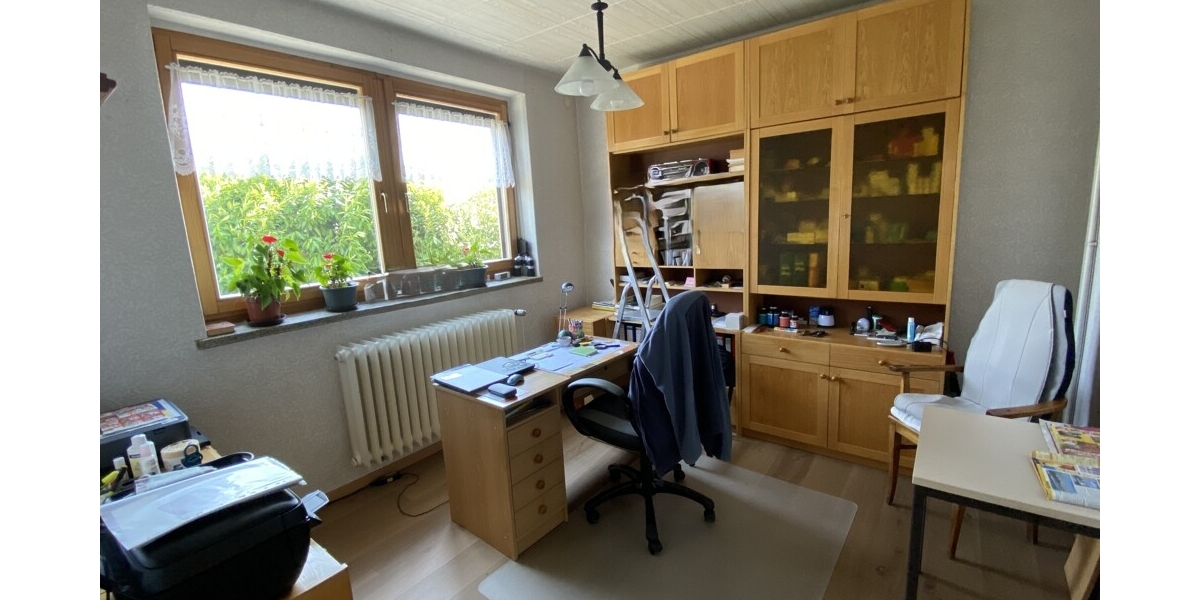 Großzügiges und idyllisch gelegenes Wohlfühlzuhause mit Wintergarten und großem Grundstück - Einfamilienhaus Klipphausen | Angebot:26990002