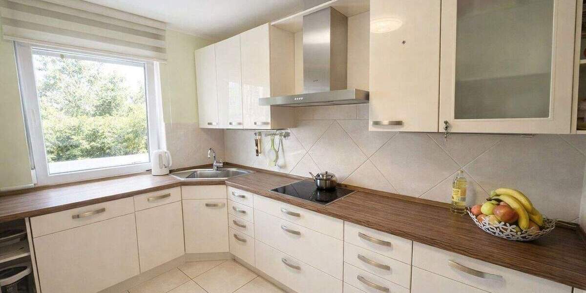 Doppelhaushälfte Augsburg Lechhausen - 7 Zimmer, 182 m&sup2;, 930.000&euro; | Angebot:25804002