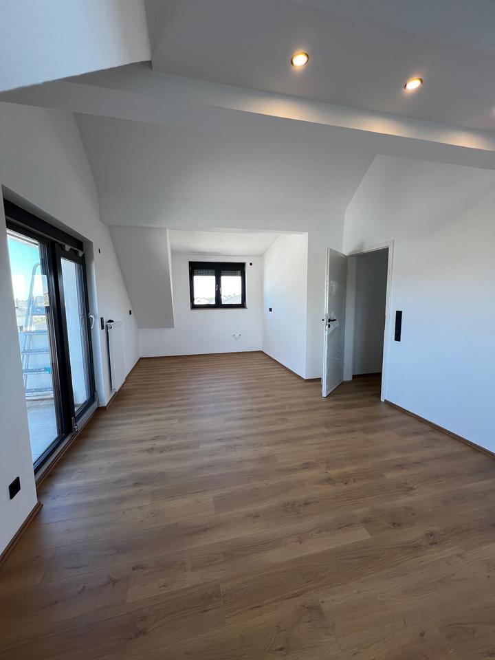 Haus - Neubau - Neubaugebiet In der Bitz