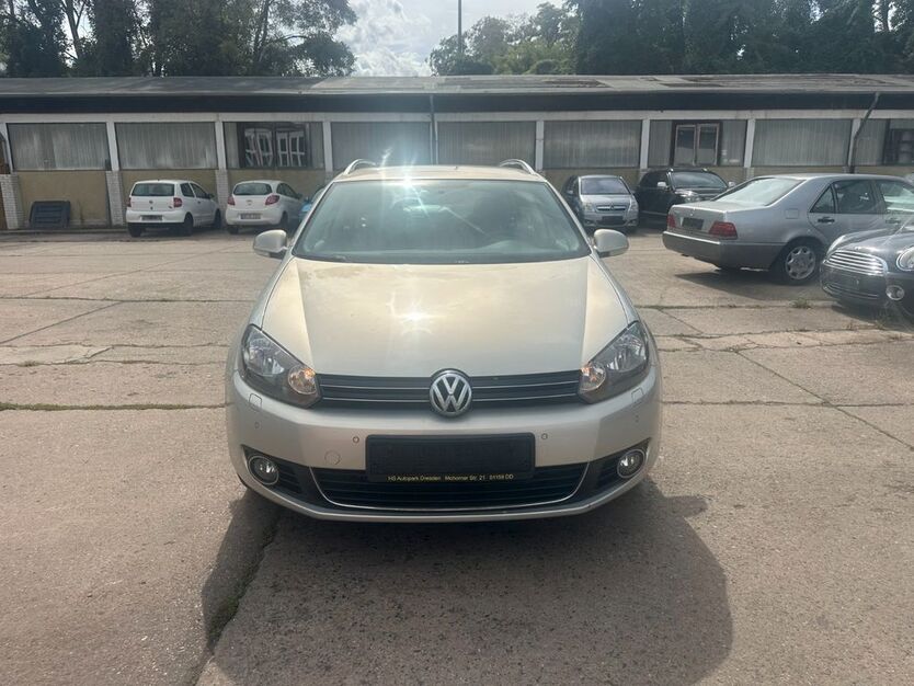 VW Golf 204.193 km 6.200 € Dresden 01159