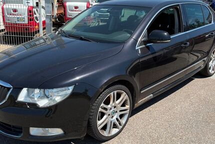 Skoda Superb 231.000 km 2.950 &euro; Hohenwart 86558